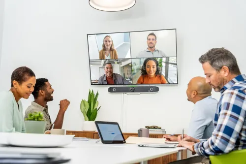 Caméra Visioconférence Poly Studio x52 Barre Vidéo Tout en Un