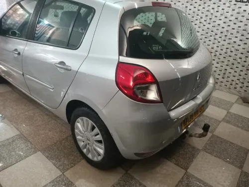 Renault Clio 3 2010 Exception
