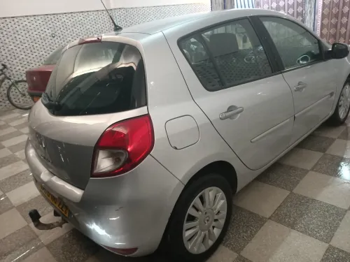 Renault Clio 3 2010 Exception