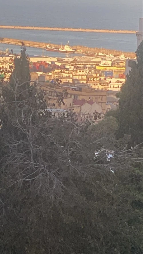 Location Appartement Niveau de villa F4 Alger El biar