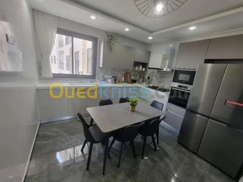 Location Appartement F5 Alger Hydra