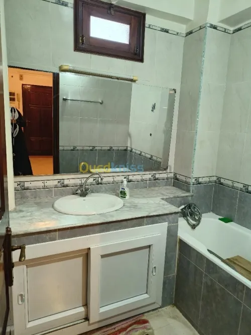 Location Appartement F3 Alger Hussein dey