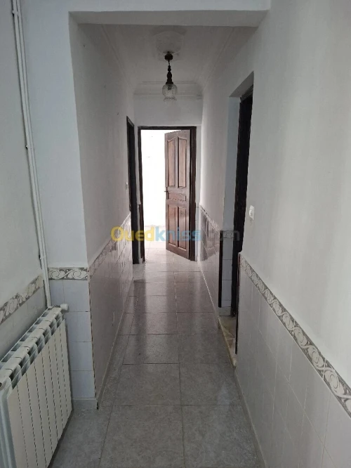 Location Appartement F4 Alger Kouba