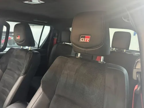 Toyota Hilux 2024 GR