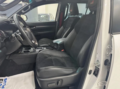 Toyota Hilux 2024 GR