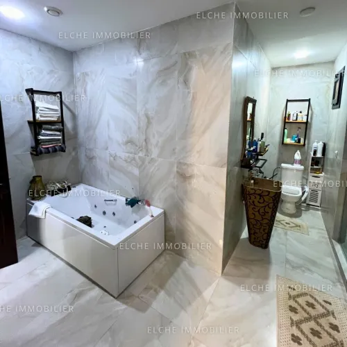 Vente Appartement F7 Oran Bir el djir