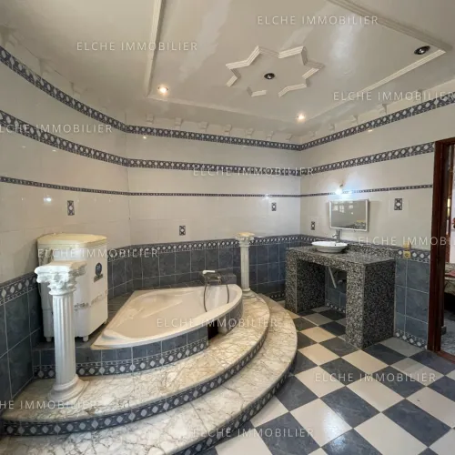 Vente Villa Oran Ain el turck