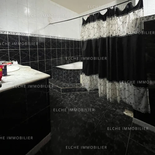 Vente Villa Oran Ain el turck