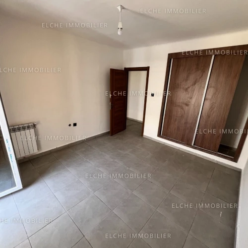 Location Appartement F4 Oran Bir el djir