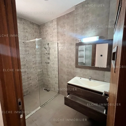 Location Appartement F4 Oran Bir el djir