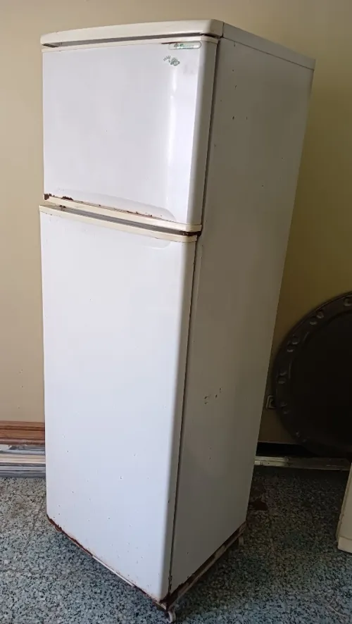 Réfrigérateur 300L