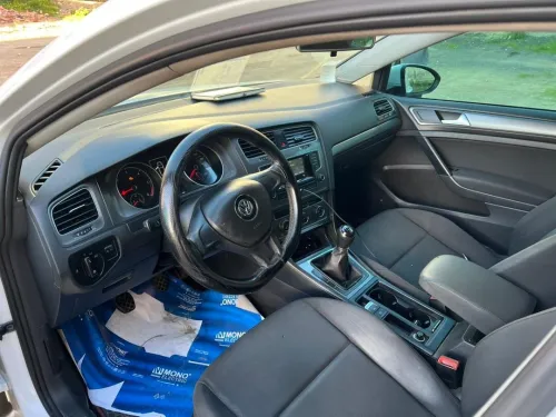 Volkswagen Golf 7 2013 TRENDLINE
