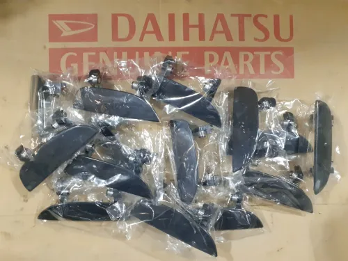  DAIHATSU pièce détaché charade  sirion terios GRAN-MAX cuore materia avenza