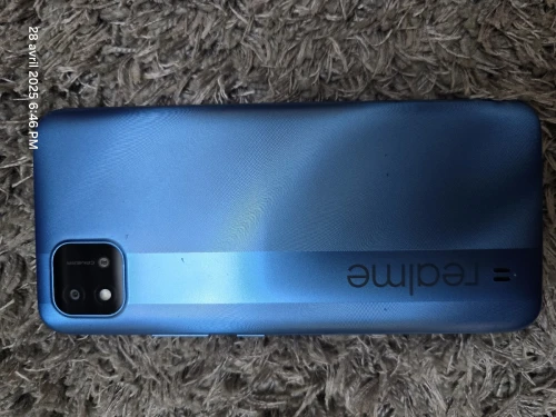 realme C11