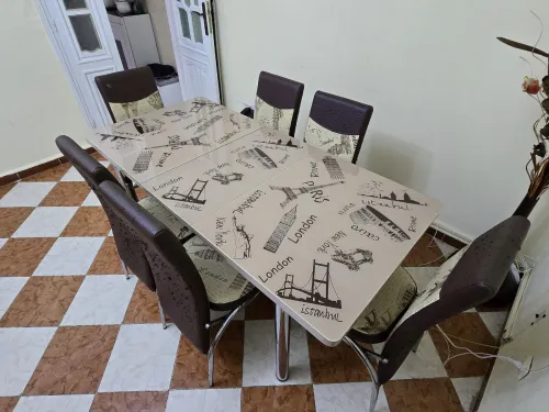 Table de salle à manger 