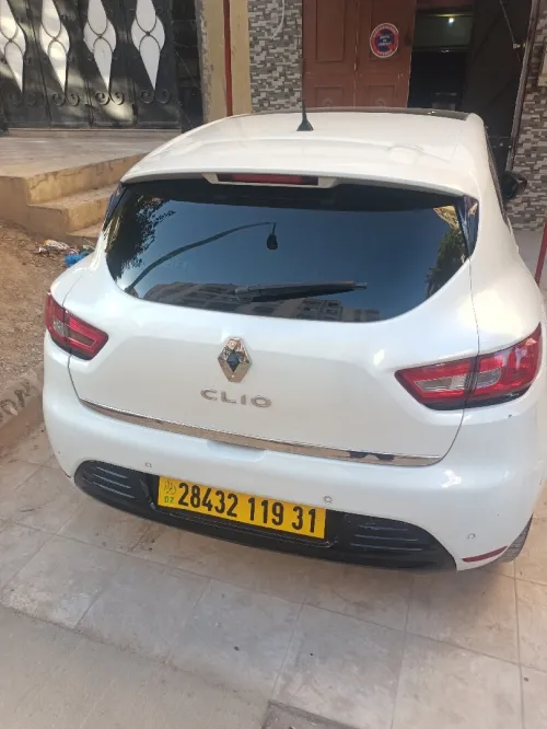 Renault Clio 4 2019 Limited 2