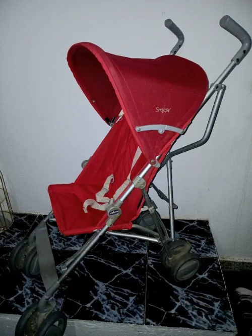 Poussette chicco snappy