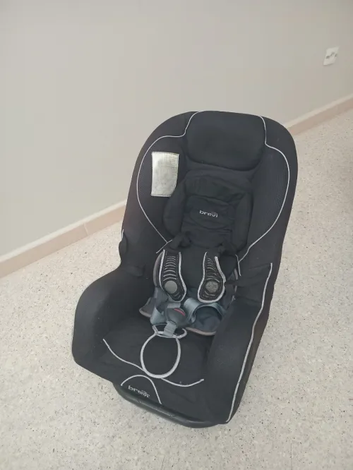 Siège bébé BREVI jusqu'à 18 kg - 4 ans env.