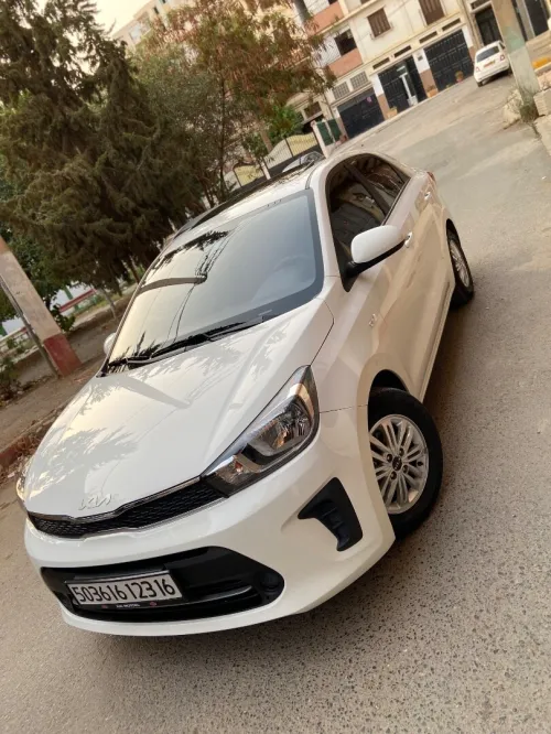 Kia Pegas 2023 