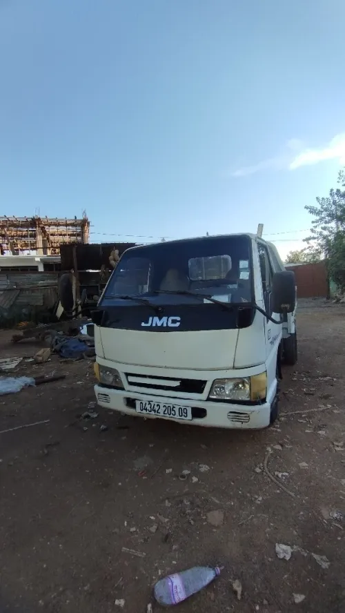 JMC Camion benne 2005
