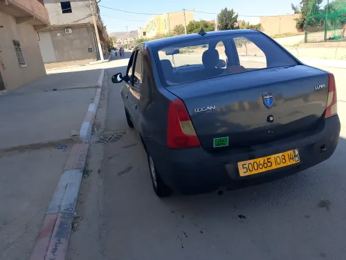 Dacia Logan 2008 لاباز