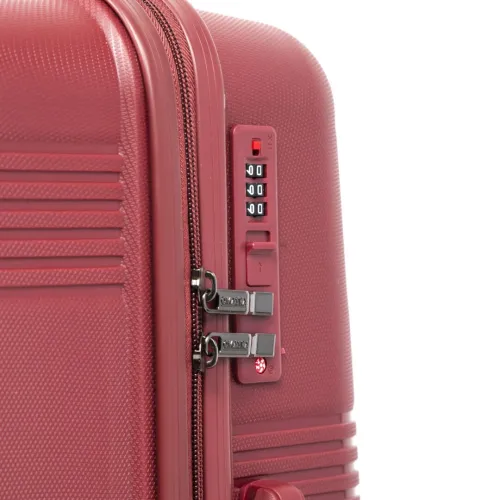 Série de trois Valises Omaska Maze Incassables En 100% Polypropylène BOURDEUX 