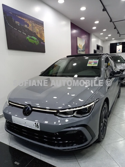 Volkswagen Golf 8 2025 R-Line