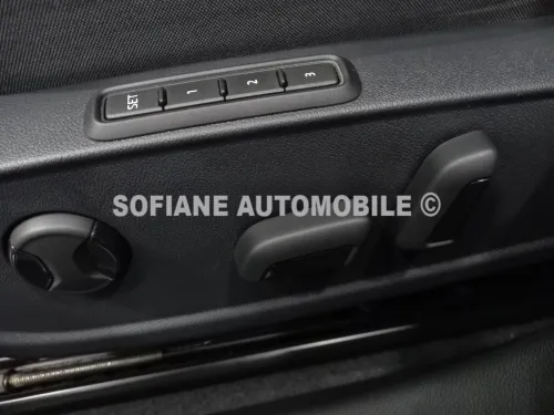 Volkswagen Golf 8 2025 R-Line Full Options ✪ 𝗦𝗶𝗲̀𝗴𝗲𝘀 𝗲́𝗹𝗲𝗰𝘁𝗿𝗶𝗾𝘂𝗲 𝗠𝗲́𝗺𝗼𝗶𝗿𝗲 + 𝗧𝗼𝗶𝘁 𝗢𝘂𝘃𝗿𝗮𝗻𝘁 𝗲́𝗹𝗲𝗰𝘁𝗿𝗶𝗾𝘂𝗲 ✪