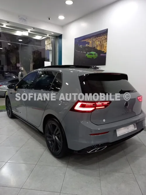 Volkswagen Golf 8 2025 R-Line