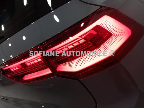 Volkswagen Golf 8 2025 R-LINE (𝘽𝙇𝘼𝘾𝙆 𝙀́𝘿𝙄𝙏𝙄𝙊𝙉) FULL OPTIONS ✪ VOLANT CHAUFFANT -SIEGE ELECTRIQUE MEMOIRE   ✪
