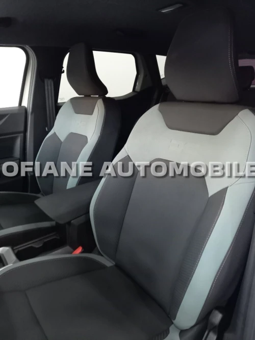 Dacia Duster 2025 