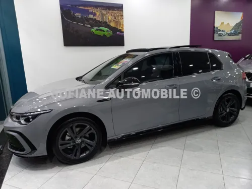 Volkswagen Golf 8 2025 R-LINE (𝘽𝙇𝘼𝘾𝙆 𝙀́𝘿𝙄𝙏𝙄𝙊𝙉) FULL OPTIONS ✪ VOLANT CHAUFFANT -SIEGE ELECTRIQUE MEMOIRE   ✪