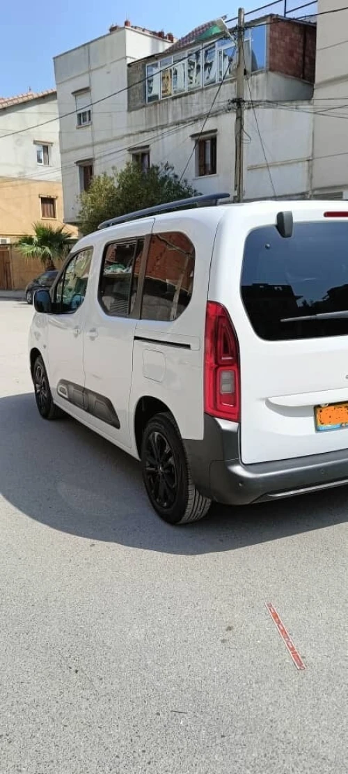 Citroen Berlingo Multispace 2021 Exclusif Plus