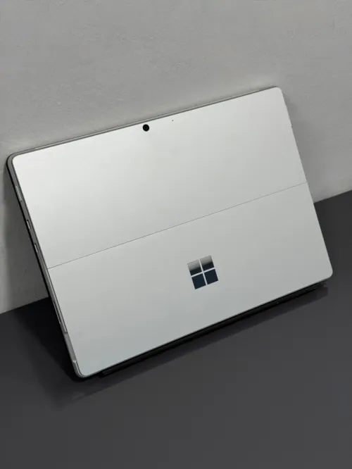 SURFACE PRO 8 + Stylet Microsoft I5-1135G7 8GB 256GB ÉCRAN 13" 2k TACTILE DÉTACHABLE