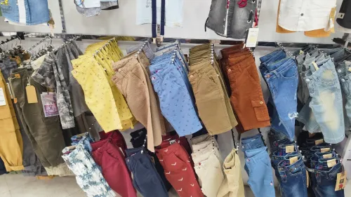 Vente un lots de vêtements enfant 