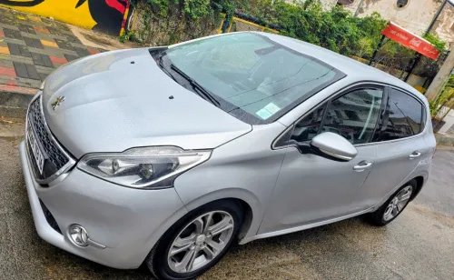 Peugeot 208 2013 Allure