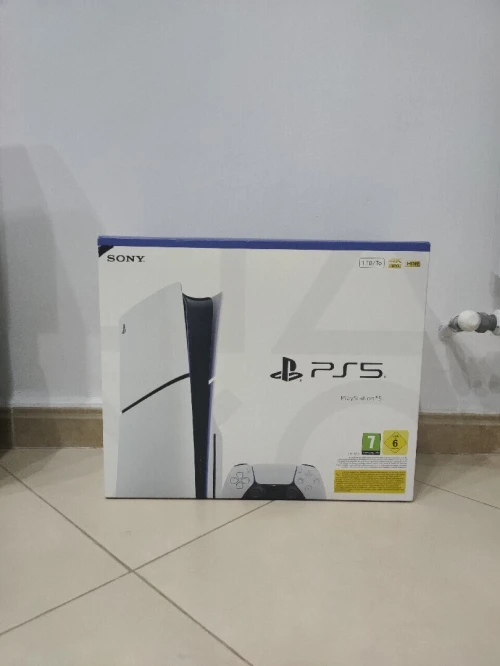 Ps 5 avec lecteur CD 1To