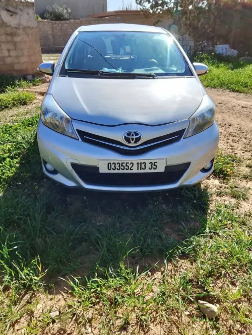 Toyota Yaris 2013 