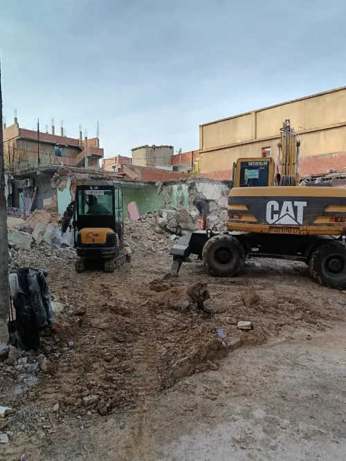 للكراء Location de Mini Pelle avec déplacement dans 58 wilayas