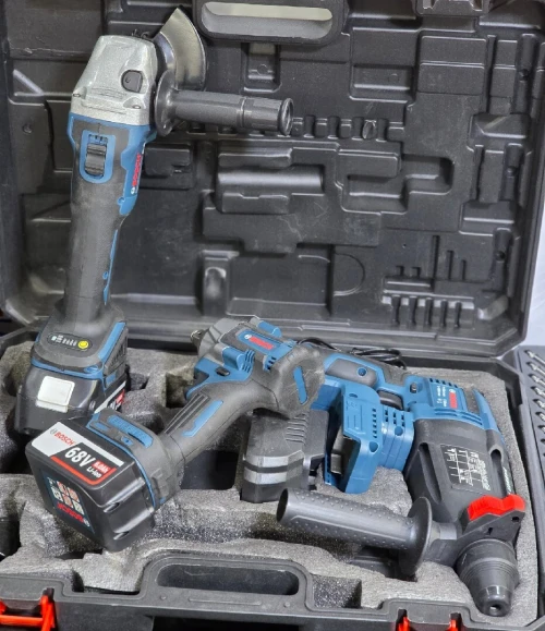 Kit BOSCH 3 articles perforateur bouloneuse Transenaise a batterie 