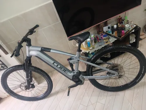 Vtt VELOS CUBE