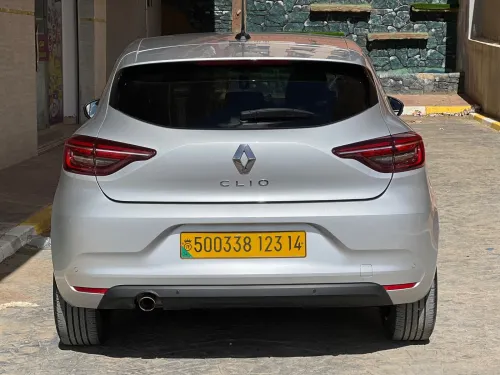 Renault Clio 5  2023 Evolution