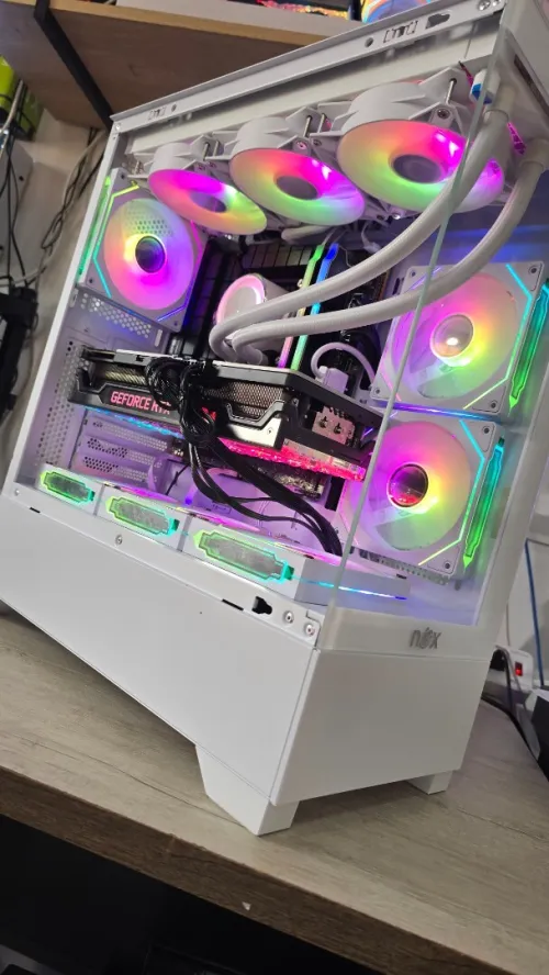 Rx 6700XT 12GB Rtx 3080 10gb 