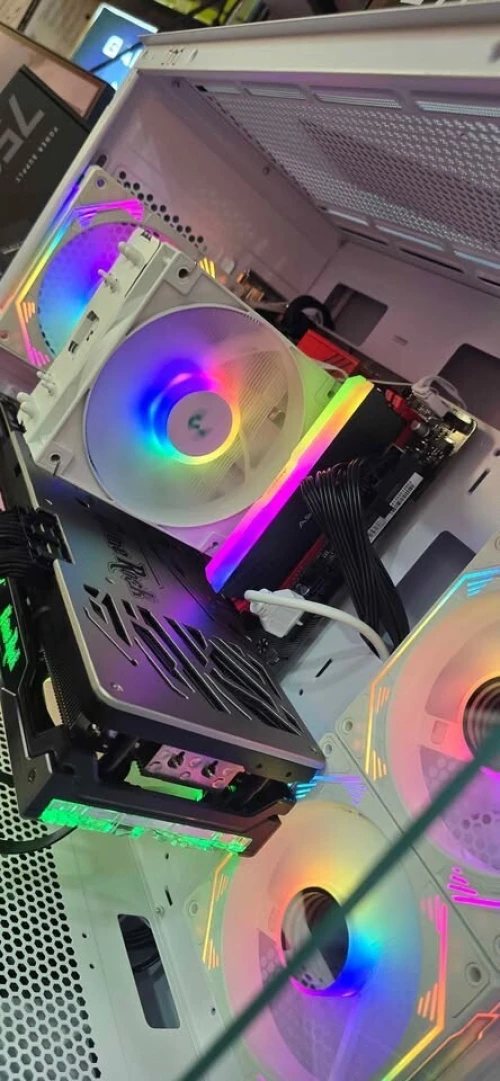  PC GAMER BEST OOFER 