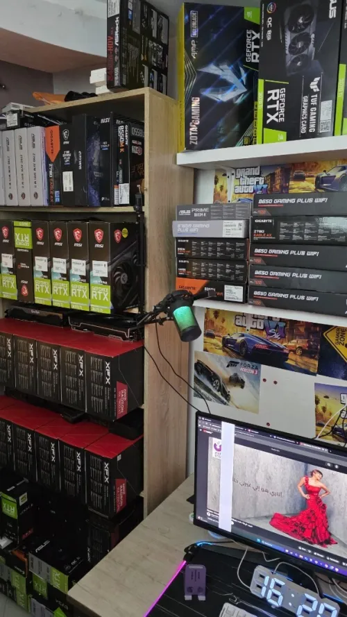 PC GAMER BEST OFFERRRRRRR