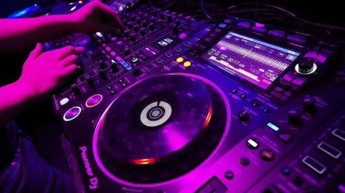 DJ Wassila