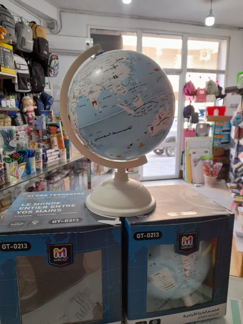 GLOBE TERRESTRE BLEU PASTEL 20CM