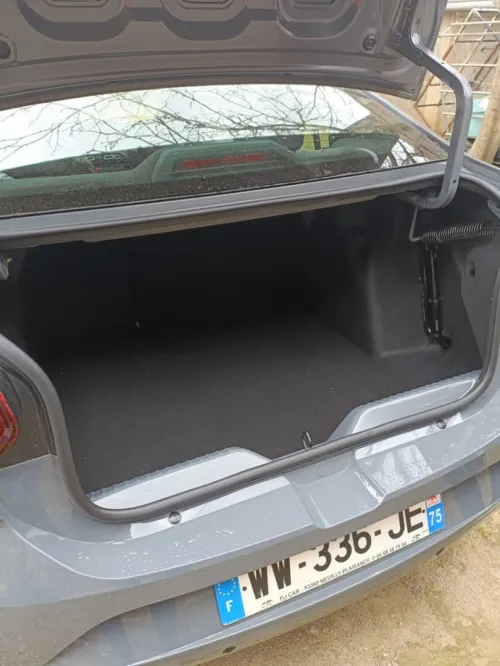 Dacia Logan 2025 Extrême