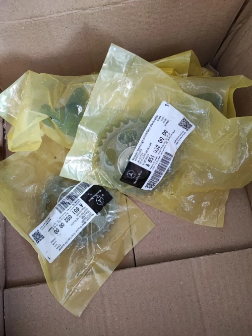 Kit distribution Mercedes OM651 OM 651 W204 W205 W212 W213 W166 W176 W117 W253 X253 CLASSE C CLASSE E GLC ML GLE SPRINTER