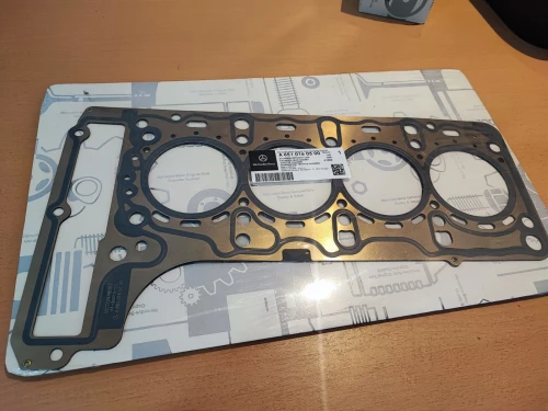 Joint de culasse Mercedes Original classe C E GLC GLE ML CLK CLS SLS A OM 651